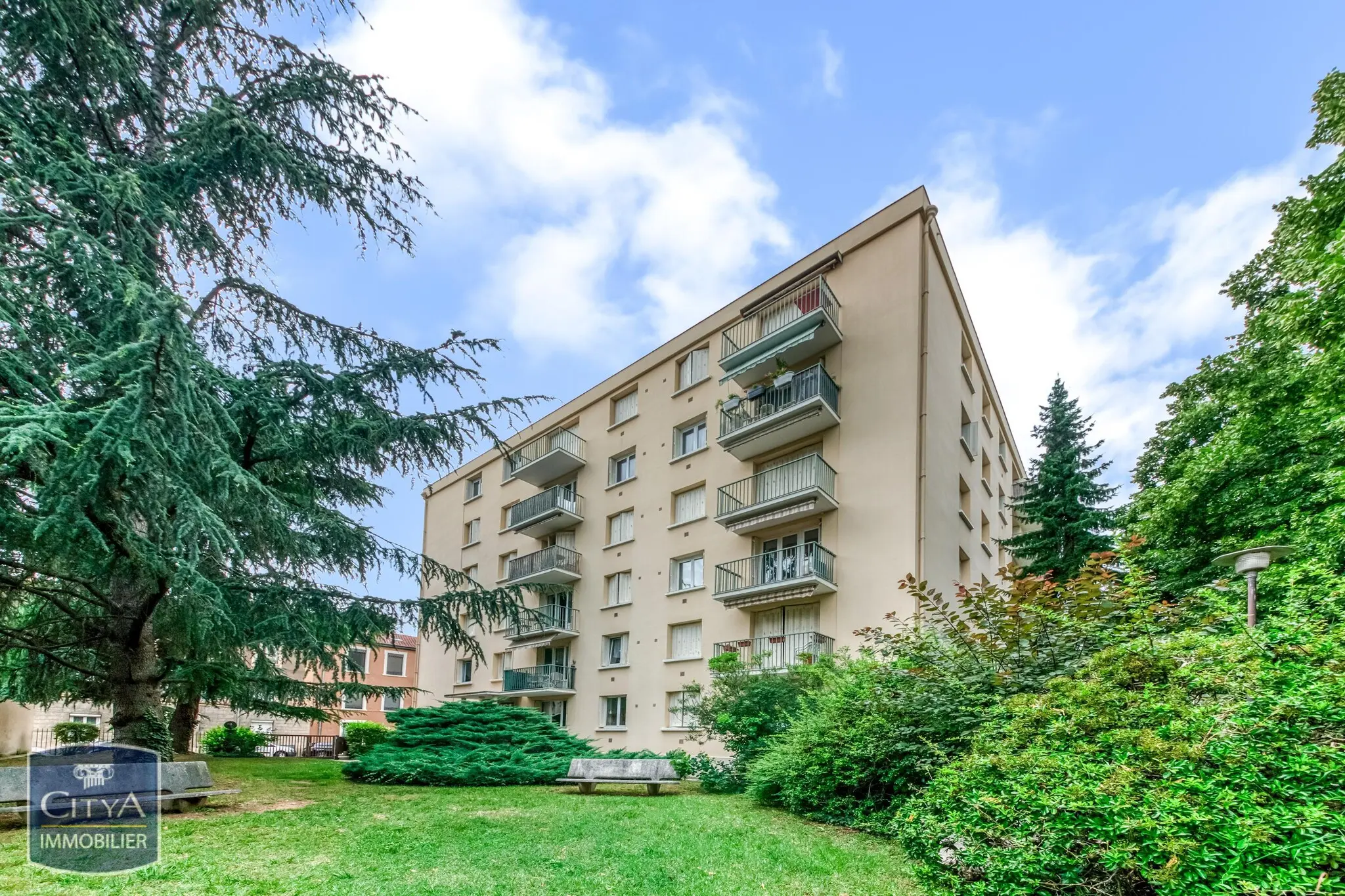 Photo 1 Appartement 1 pièce 40.44m²