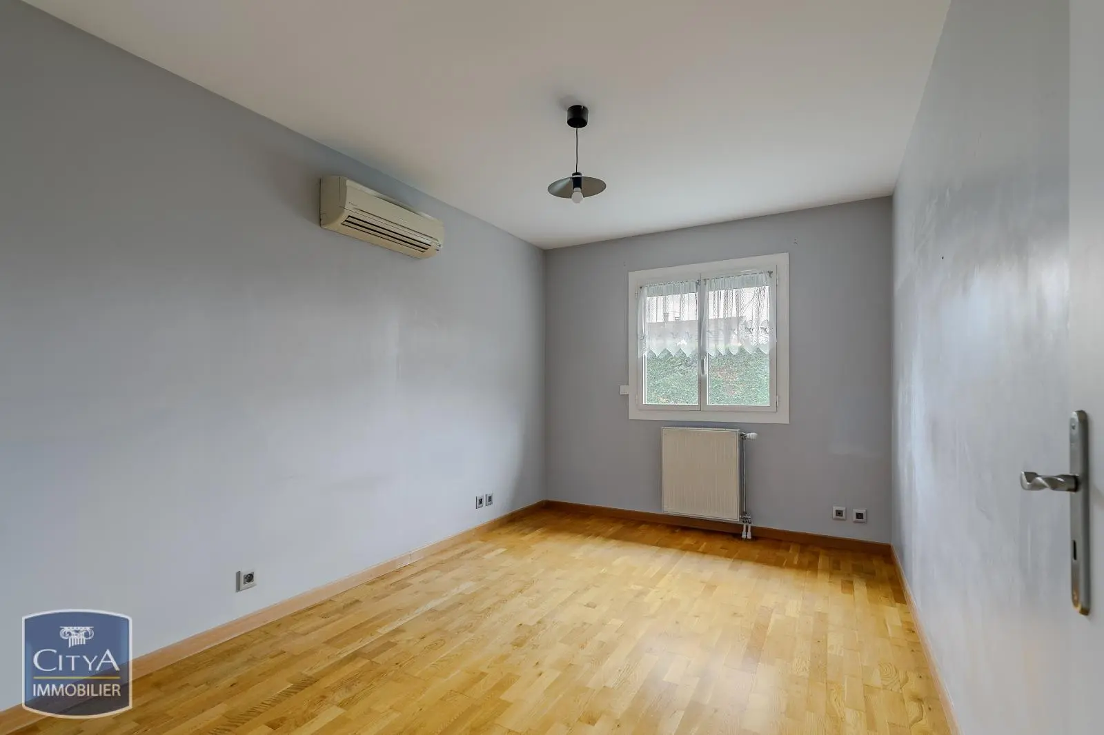 Photo 7 Maison 5 pièces 108.85m²