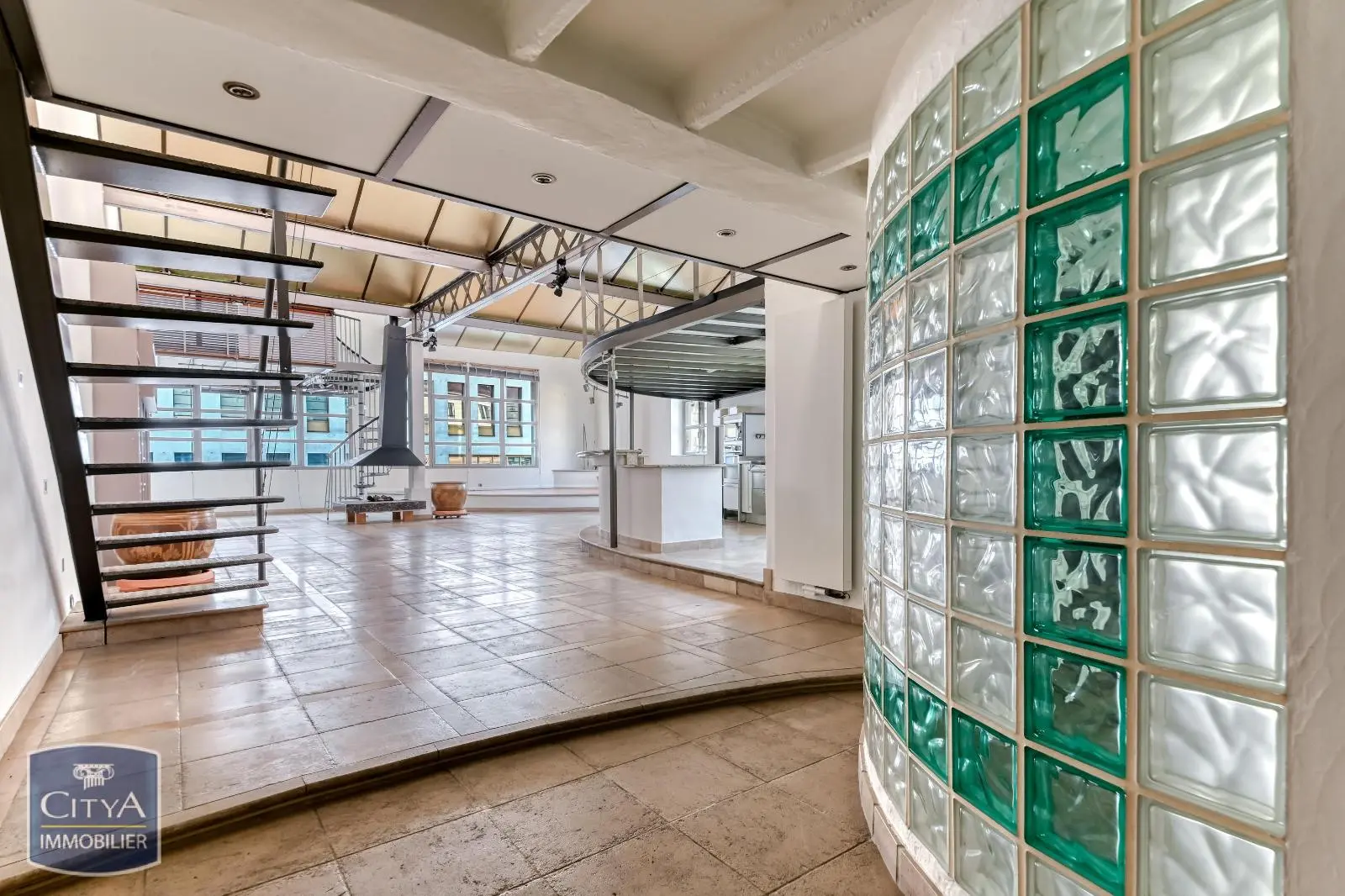 Photo 4 Appartement 5 pièces 218.74m²