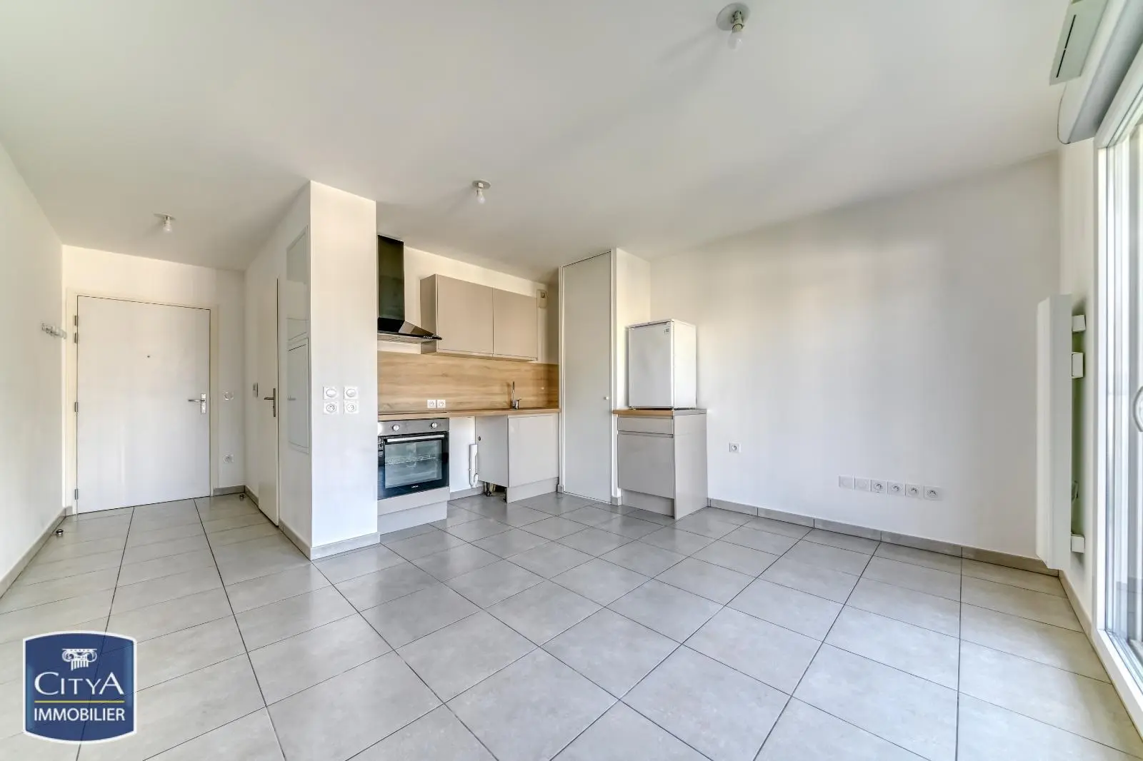Photo 3 Appartement 1 pièce 25.7m²