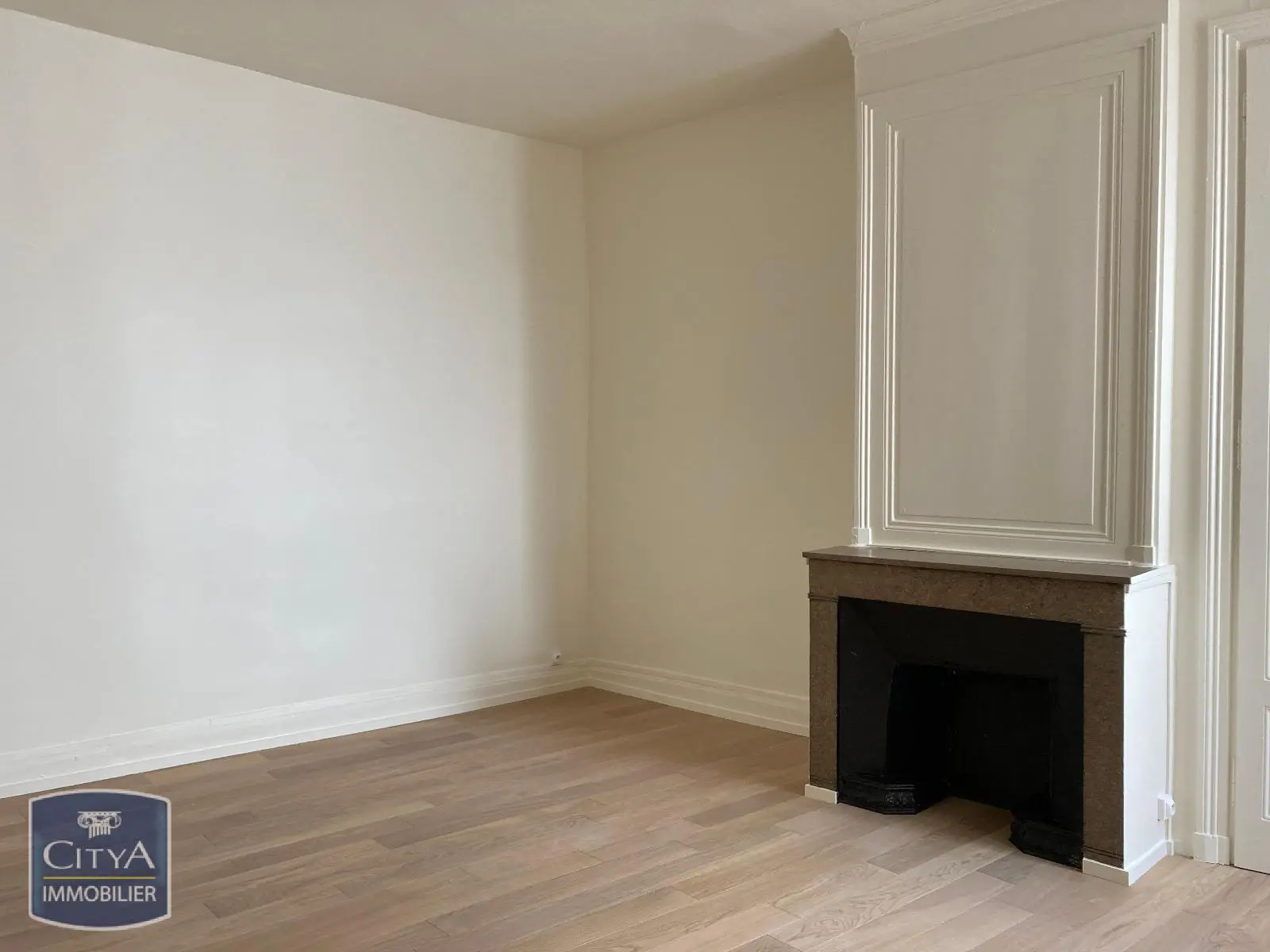 Photo 3 Appartement 4 pièces 102.34m²