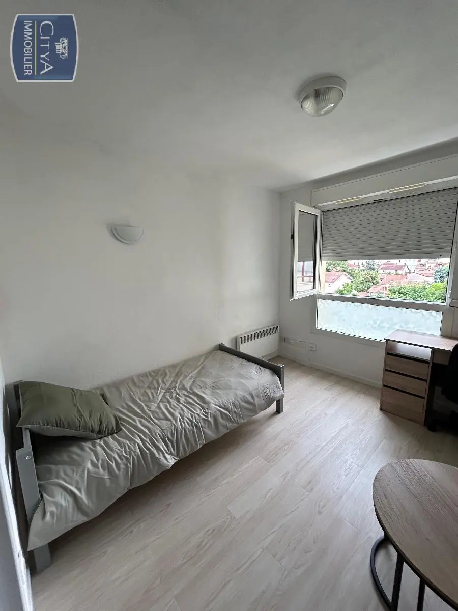 Photo 1 Appartement 1 pièce 18.53m²