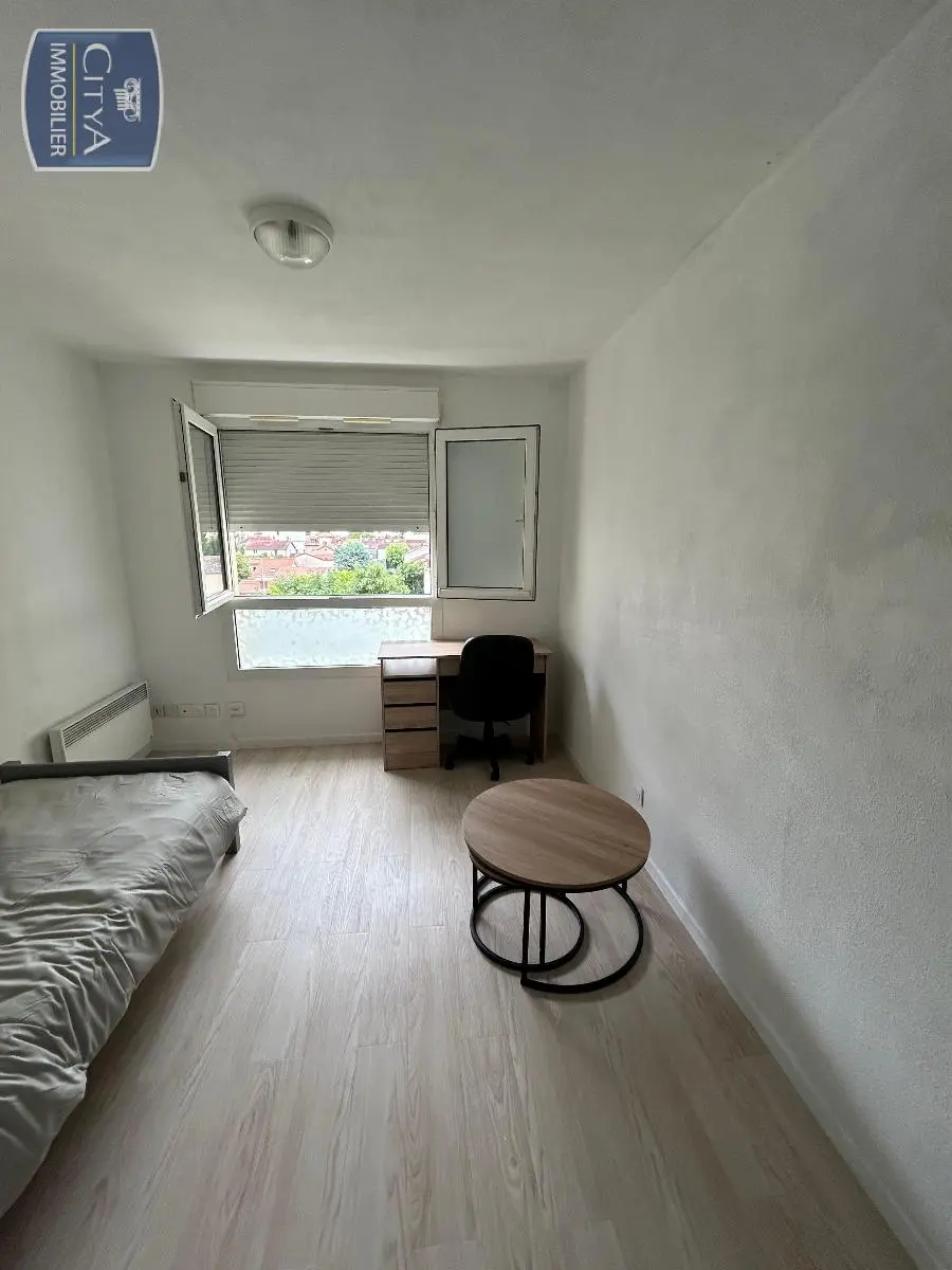 Photo 2 Appartement 1 pièce 18.53m²