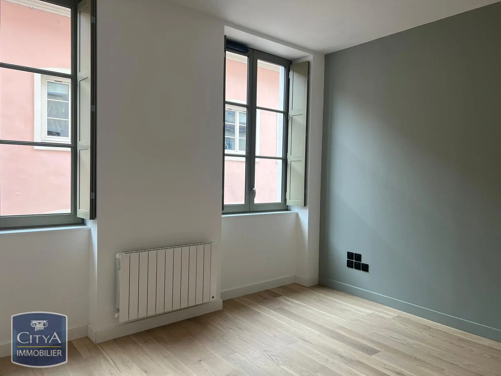 Photo 2 Appartement 1 pièce 22.64m²