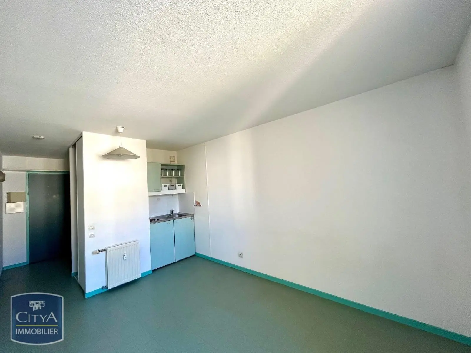 Photo 1 Appartement 1 pièce 19.08m²