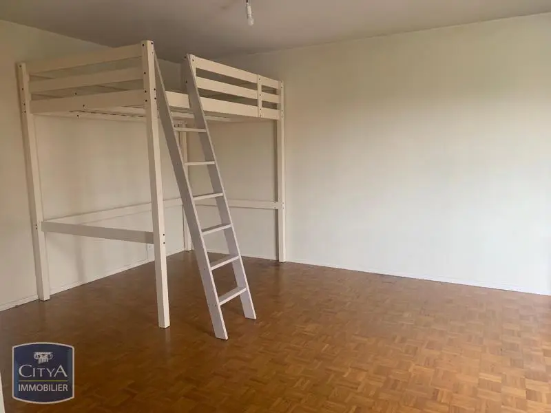 Photo 3 Appartement 1 pièce 30.84m²