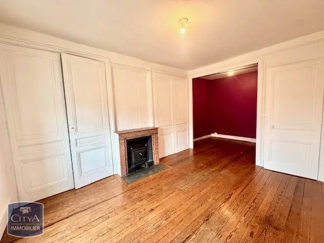 Photo 2 Appartement 1 pièce 45.11m²