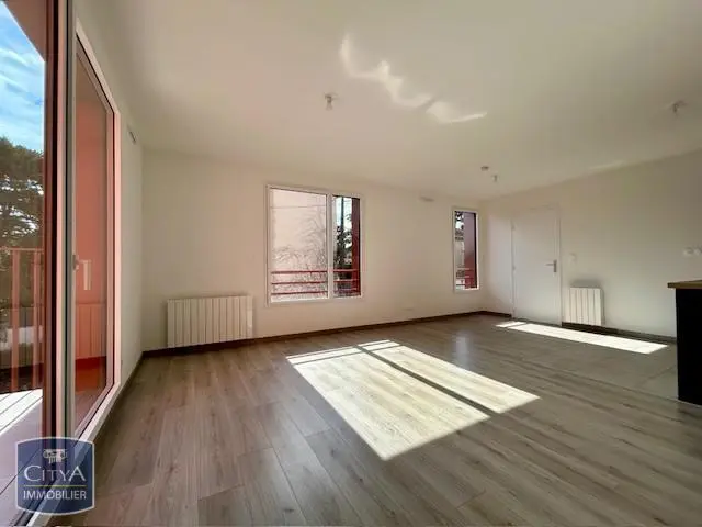 Photo 2 Appartement 1 pièce 35.6m²