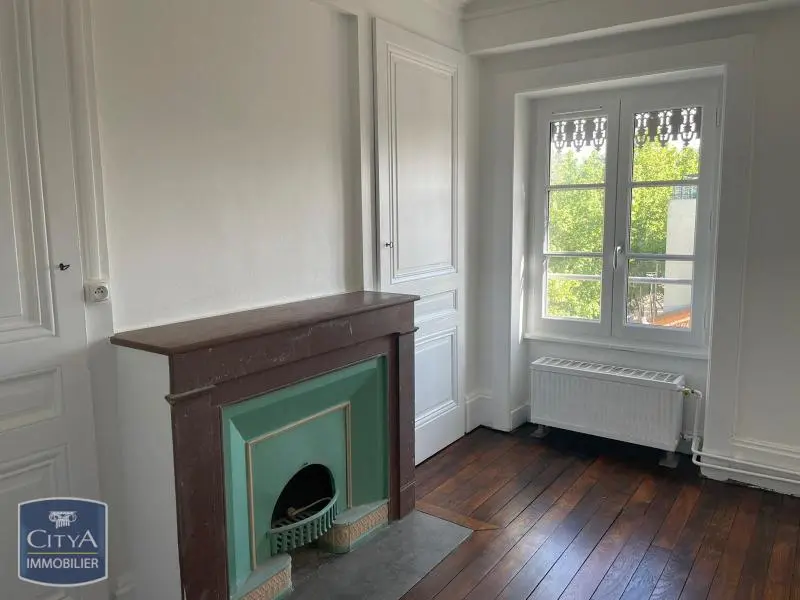 Photo 1 Appartement 1 pièce 25.21m²