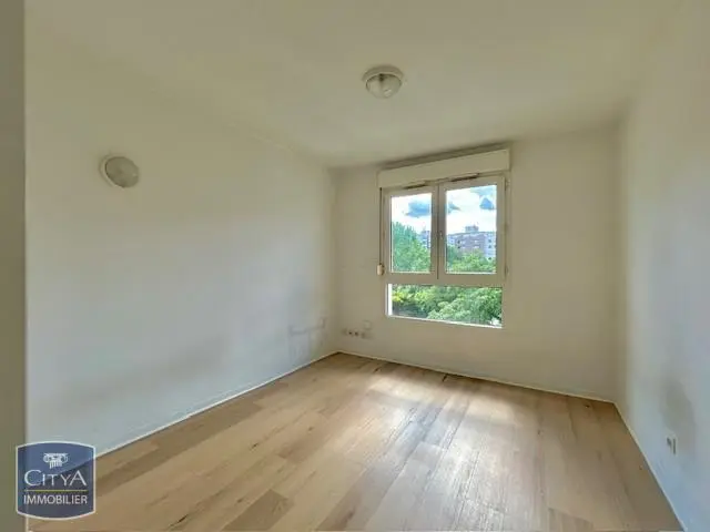 Photo 1 Appartement 1 pièce 18.11m²