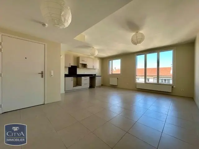 Photo 1 Appartement 3 pièces 63.1m²