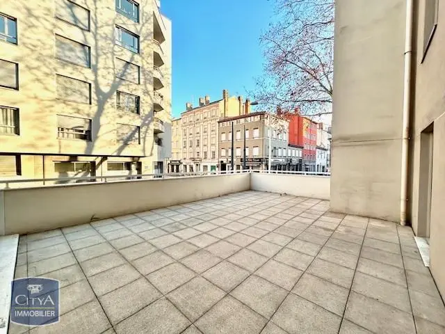 Photo 3 Appartement 5 pièces 108.24m²