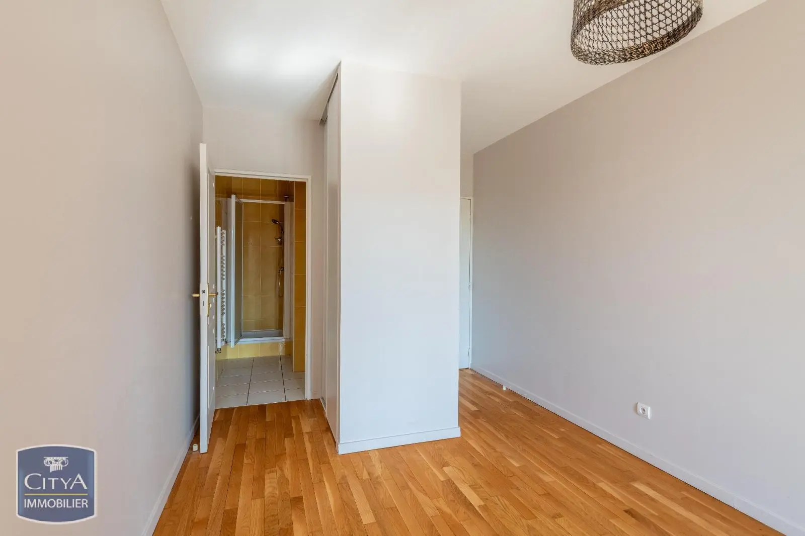 Photo 11 Appartement 5 pièces 159.34m²