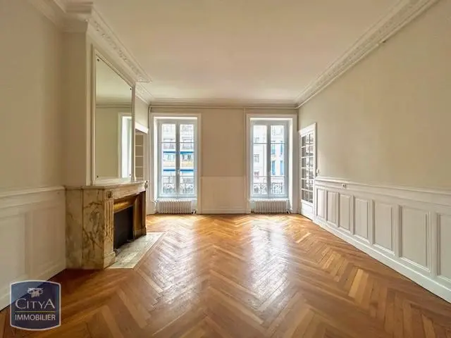 Photo 6 Appartement 6 pièces 139.58m²