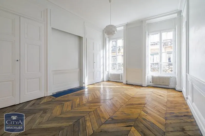 Photo 5 Appartement 4 pièces 155.49m²