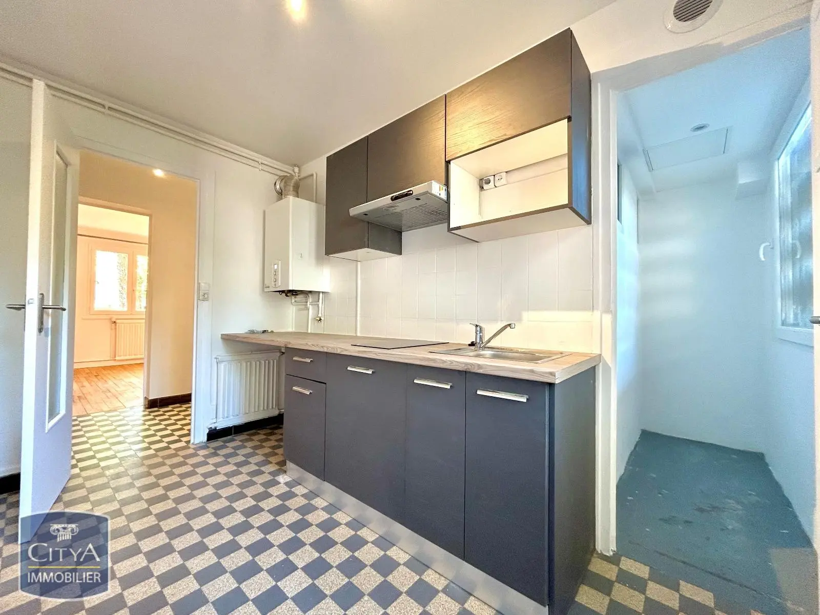 Photo 2 Appartement 4 pièces 66.04m²