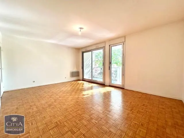 Photo 2 Appartement 2 pièces 58.4m²