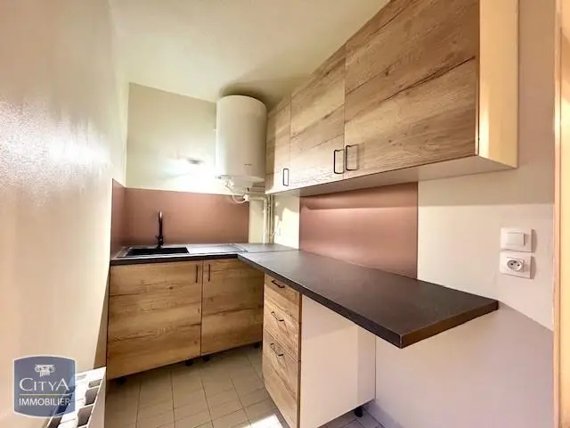 Photo 2 Appartement 1 pièce 28.37m²