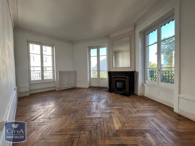 Photo 1 Appartement 4 pièces 99.4m²