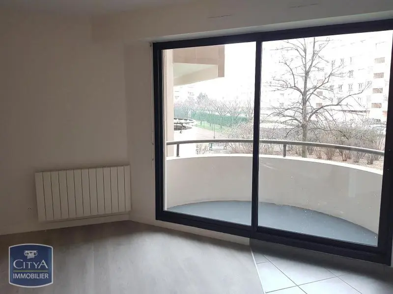 Photo 2 appartement Lyon 8e Arrondissement