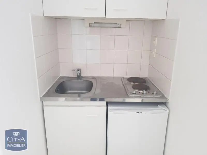 Photo 3 Appartement 1 pièce 18.02m²