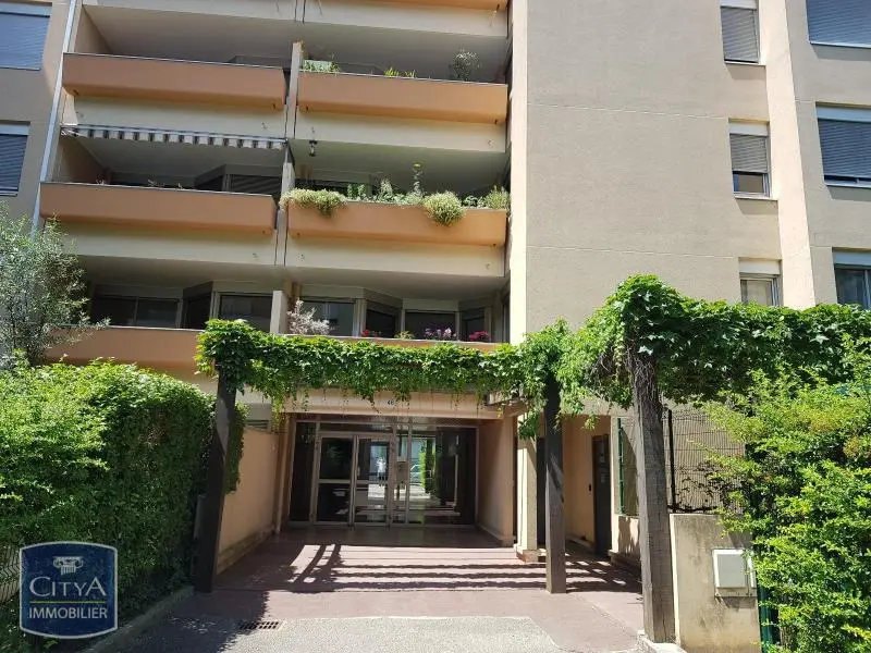 Photo 8 appartement Villeurbanne