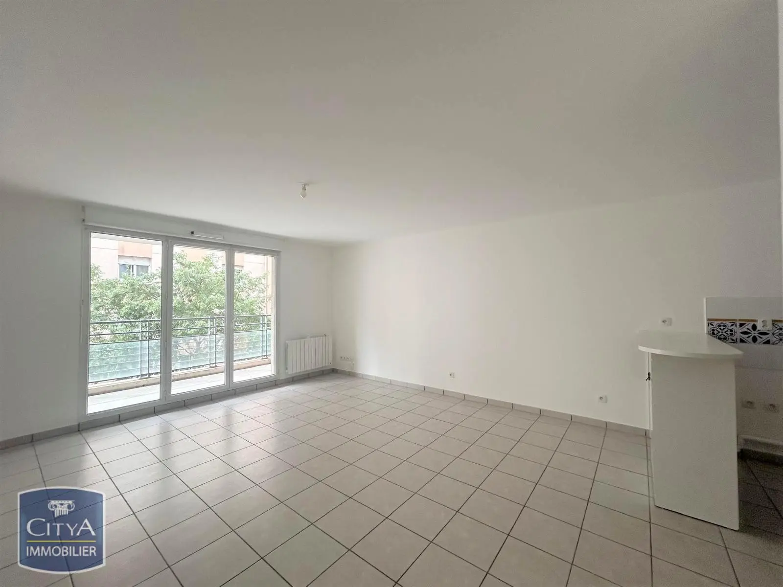 Photo 1 Appartement 4 pièces 77.49m²