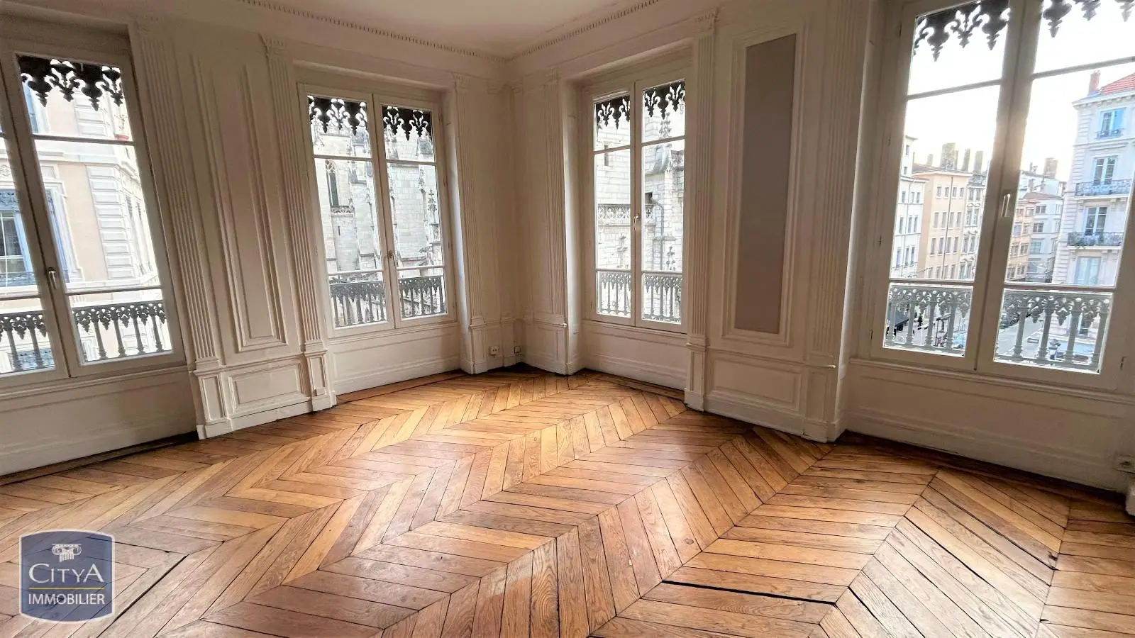 Photo 2 Appartement 4 pièces 91.7m²