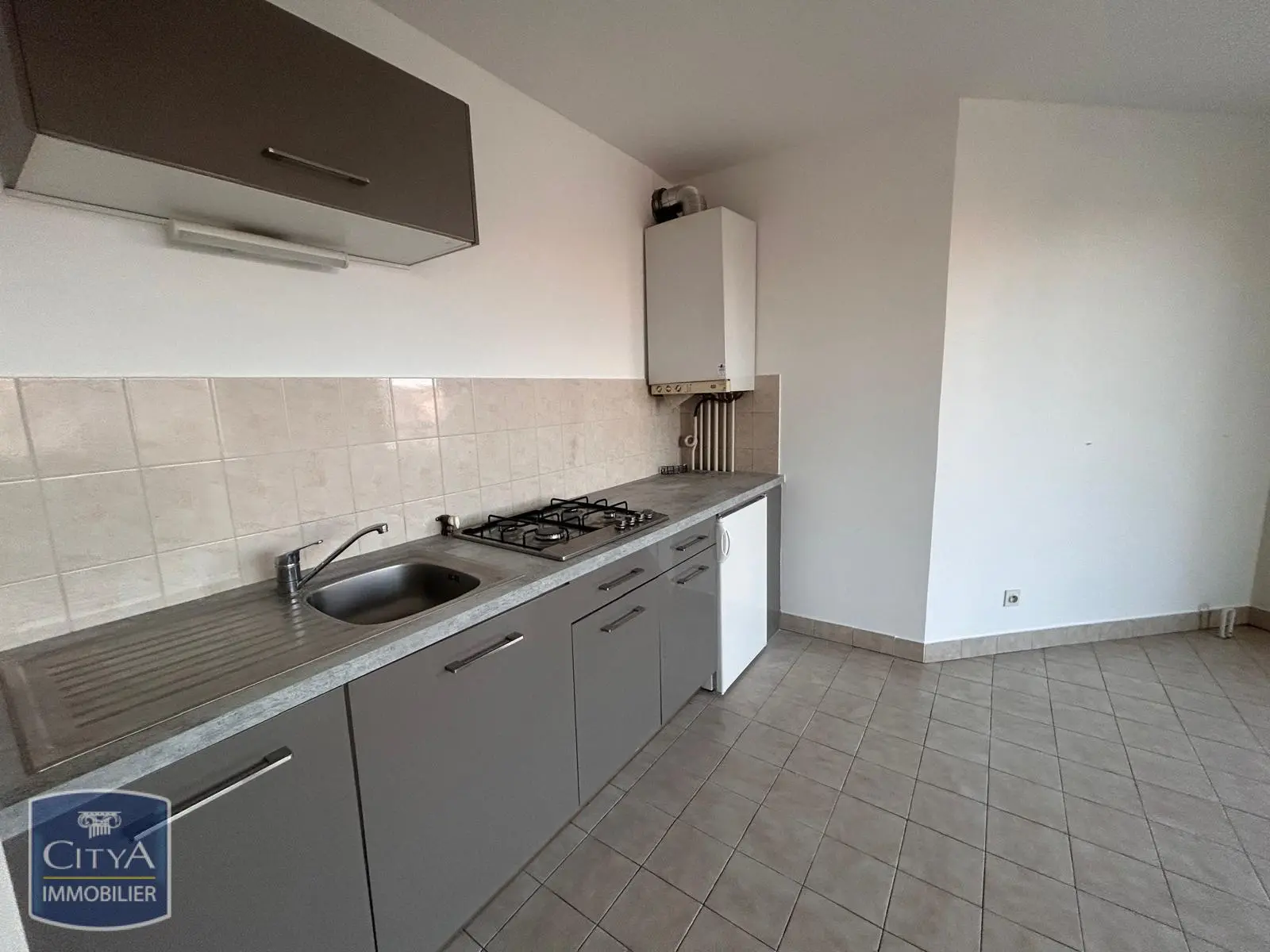 Photo 2 Appartement 1 pièce 29.22m²