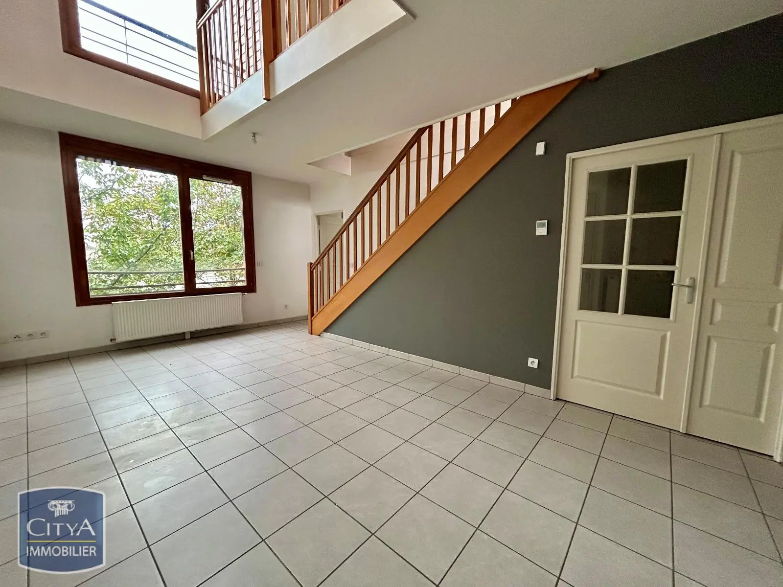 Photo 1 Appartement 4 pièces 107.4m²
