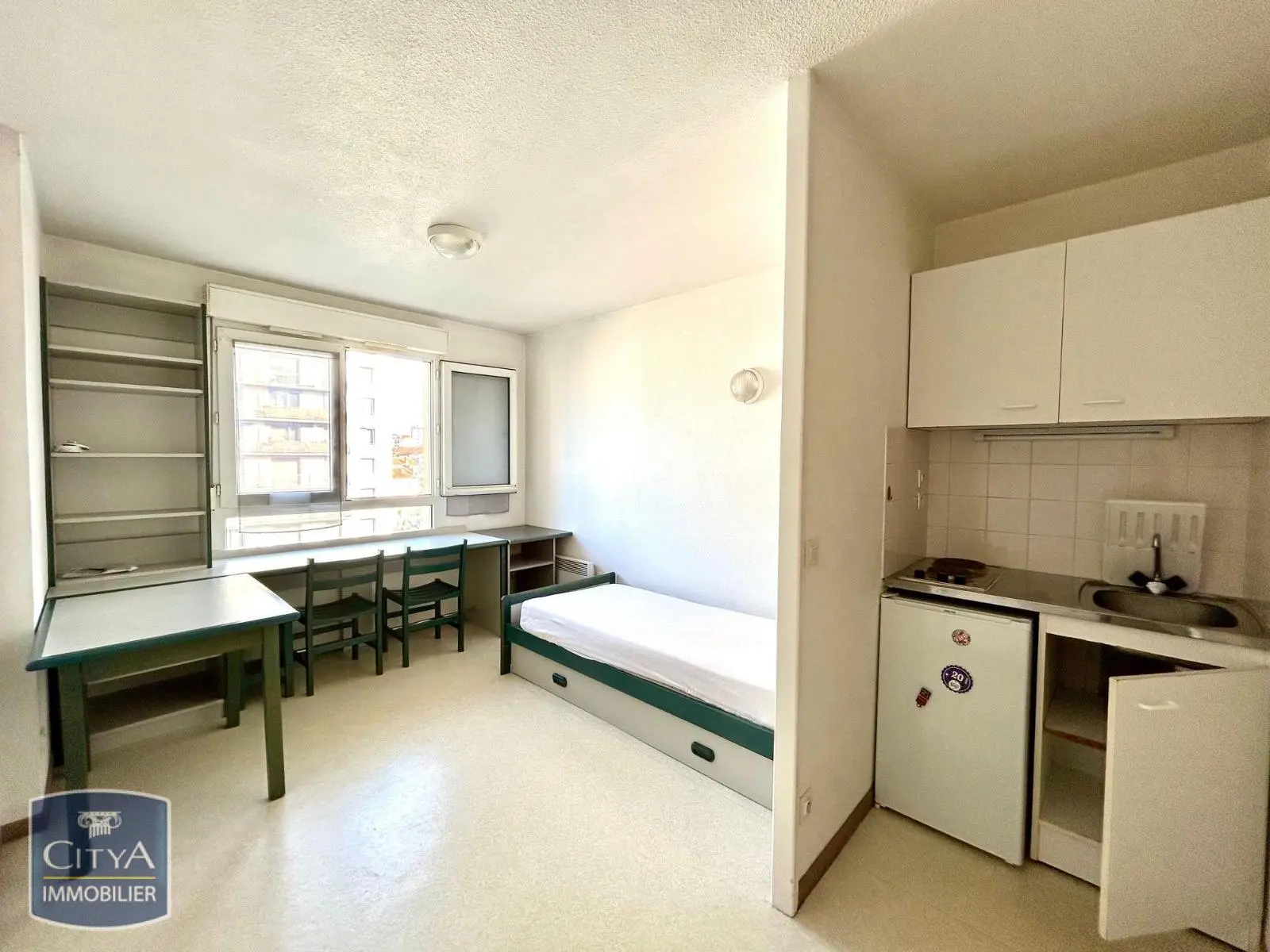 Photo 1 Appartement 1 pièce 18.29m²