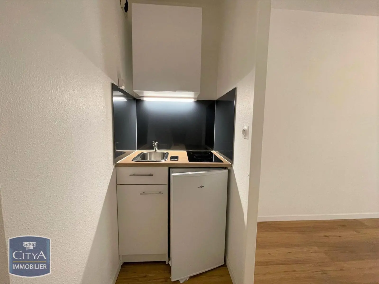 Photo 3 Appartement 1 pièce 20.23m²