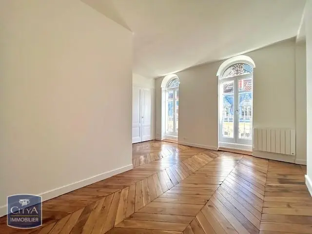 Photo 1 Appartement 1 pièce 33.91m²