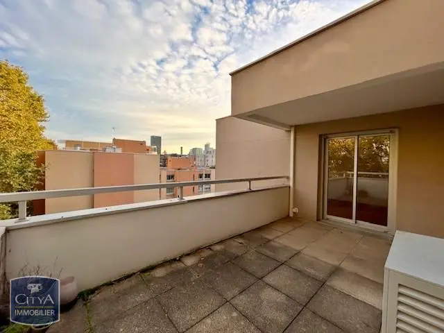 Photo 1 Appartement 5 pièces 110.42m²