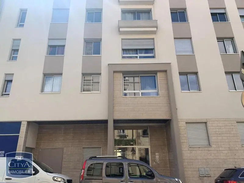 Photo 4 Appartement 1 pièce 31.41m²