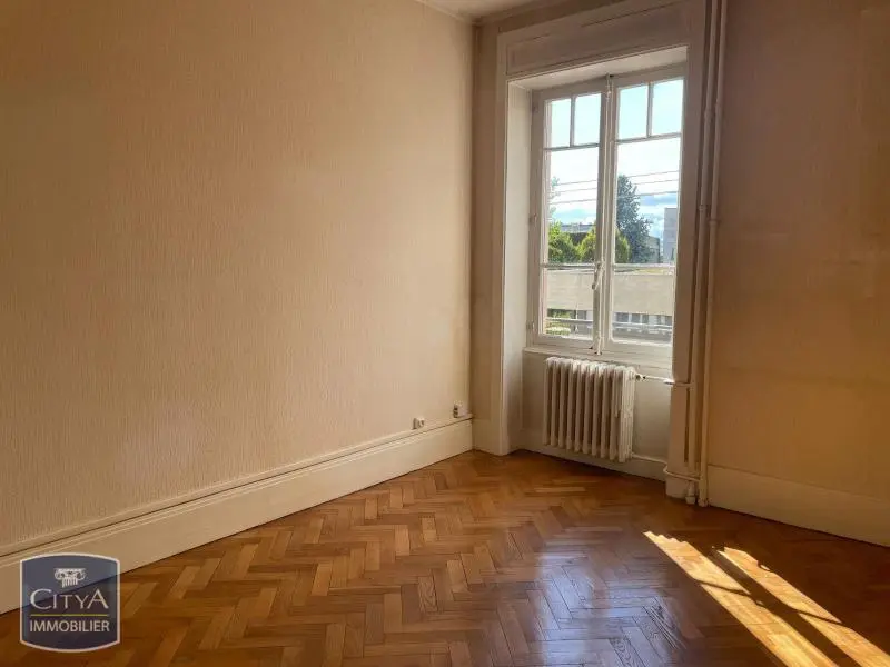 Photo 1 Appartement 2 pièces 45m²