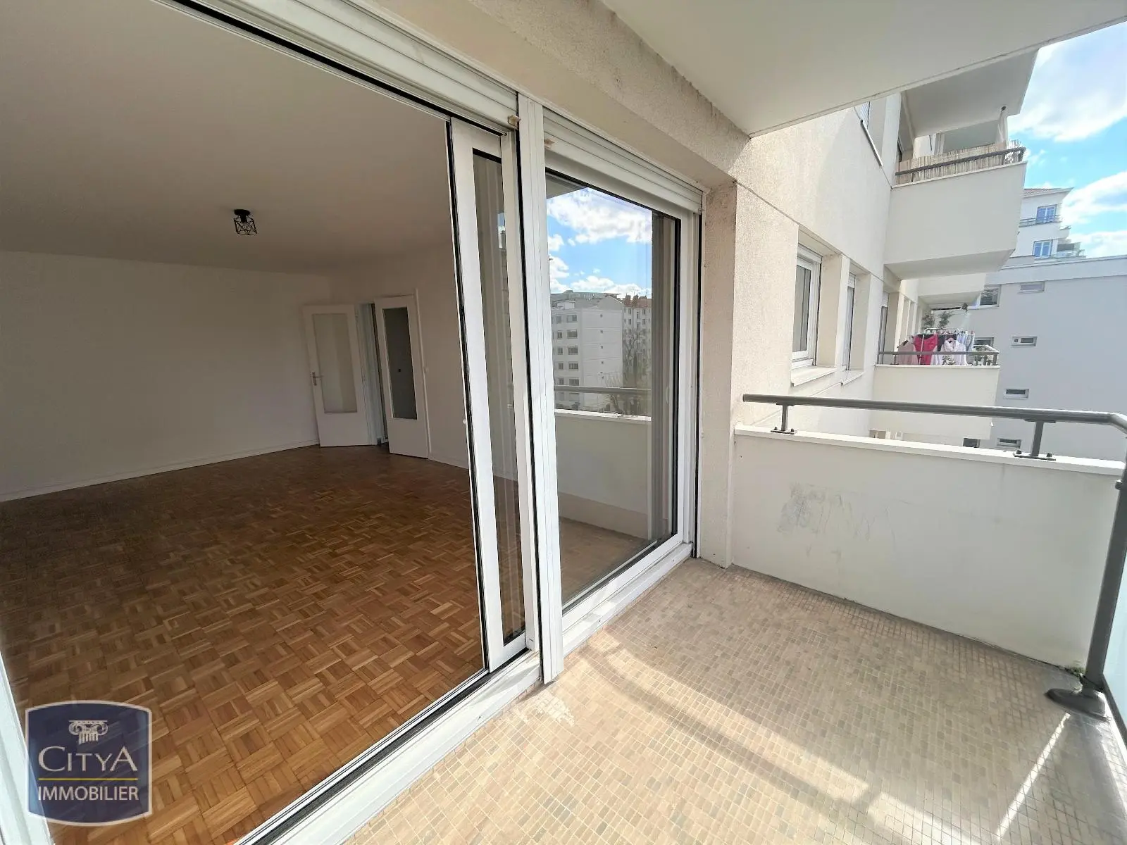 Photo 3 Appartement 2 pièces 51.39m²