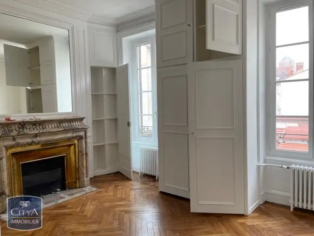 Photo 7 Appartement 6 pièces 139.58m²