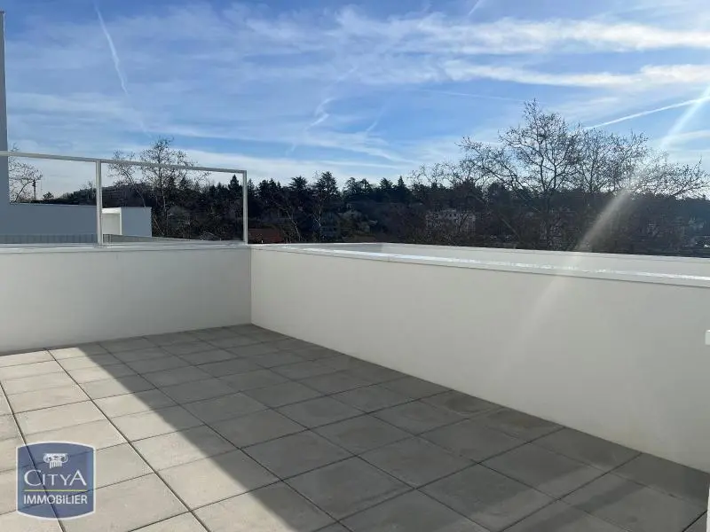 Photo 1 Appartement 1 pièce 33.4m²