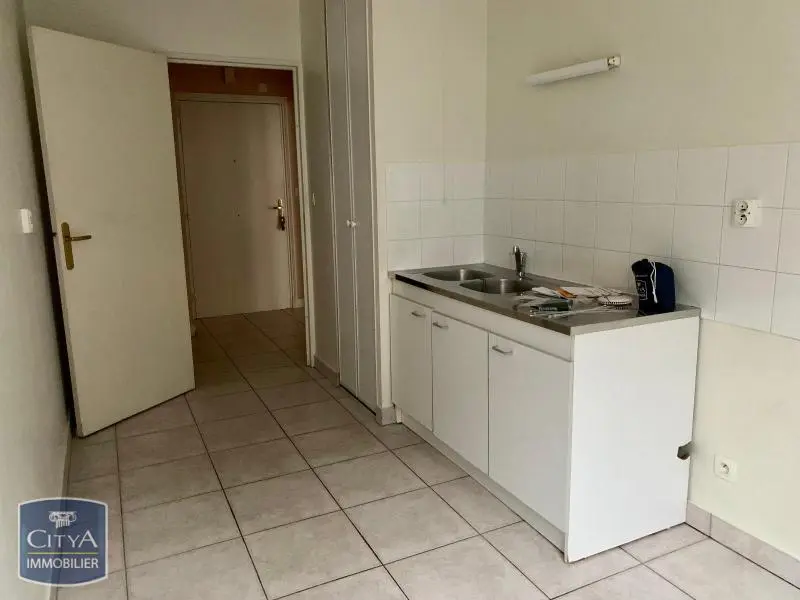 Photo 2 Appartement 3 pièces 65m²