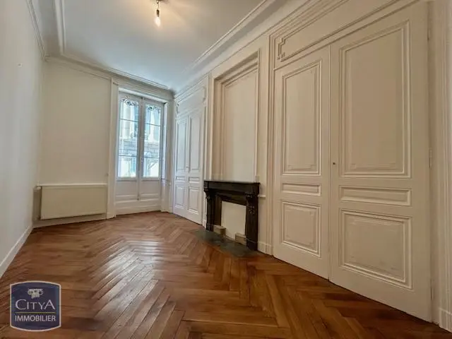 Photo 7 Appartement 3 pièces 111.82m²