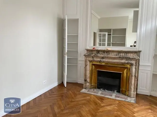 Photo 8 Appartement 6 pièces 139.58m²