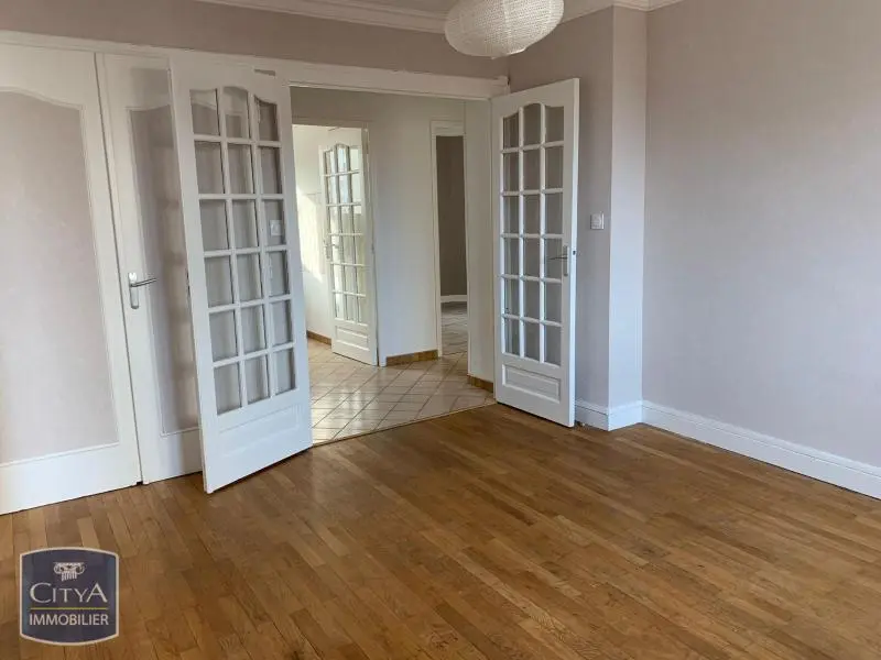 Photo 1 Appartement 4 pièces 61.17m²