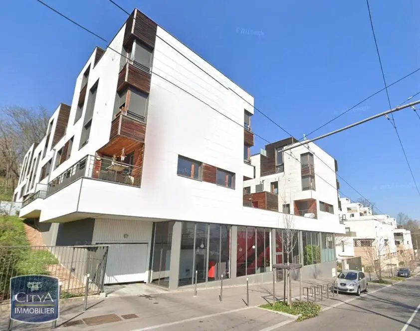 Photo 1 Appartement 4 pièces 107.4m²