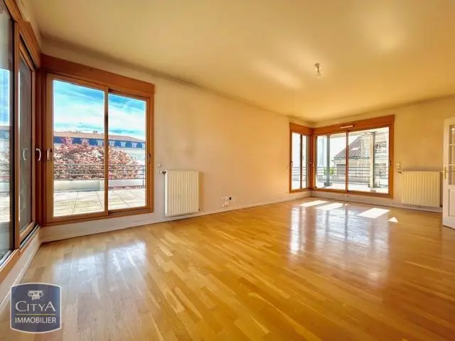 Photo 2 Appartement 4 pièces 101.85m²