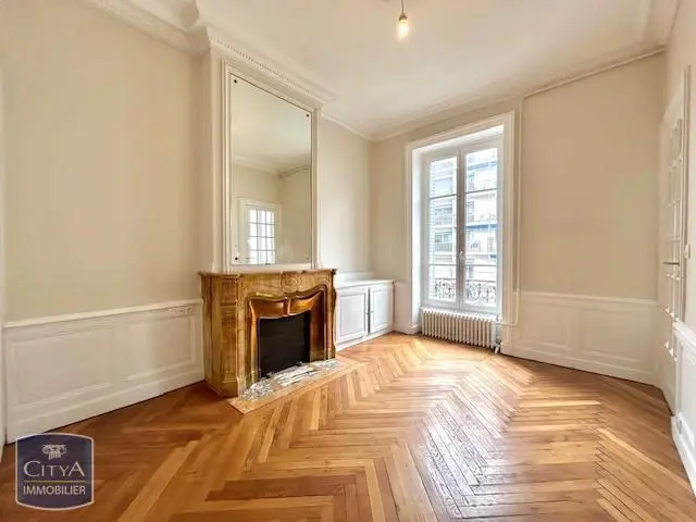 Photo 9 Appartement 6 pièces 139.58m²