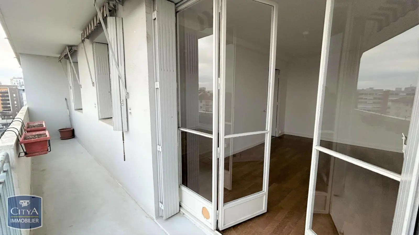 Photo 2 Appartement 2 pièces 51.71m²