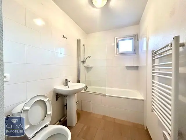 Photo 10 Appartement 5 pièces 108.24m²