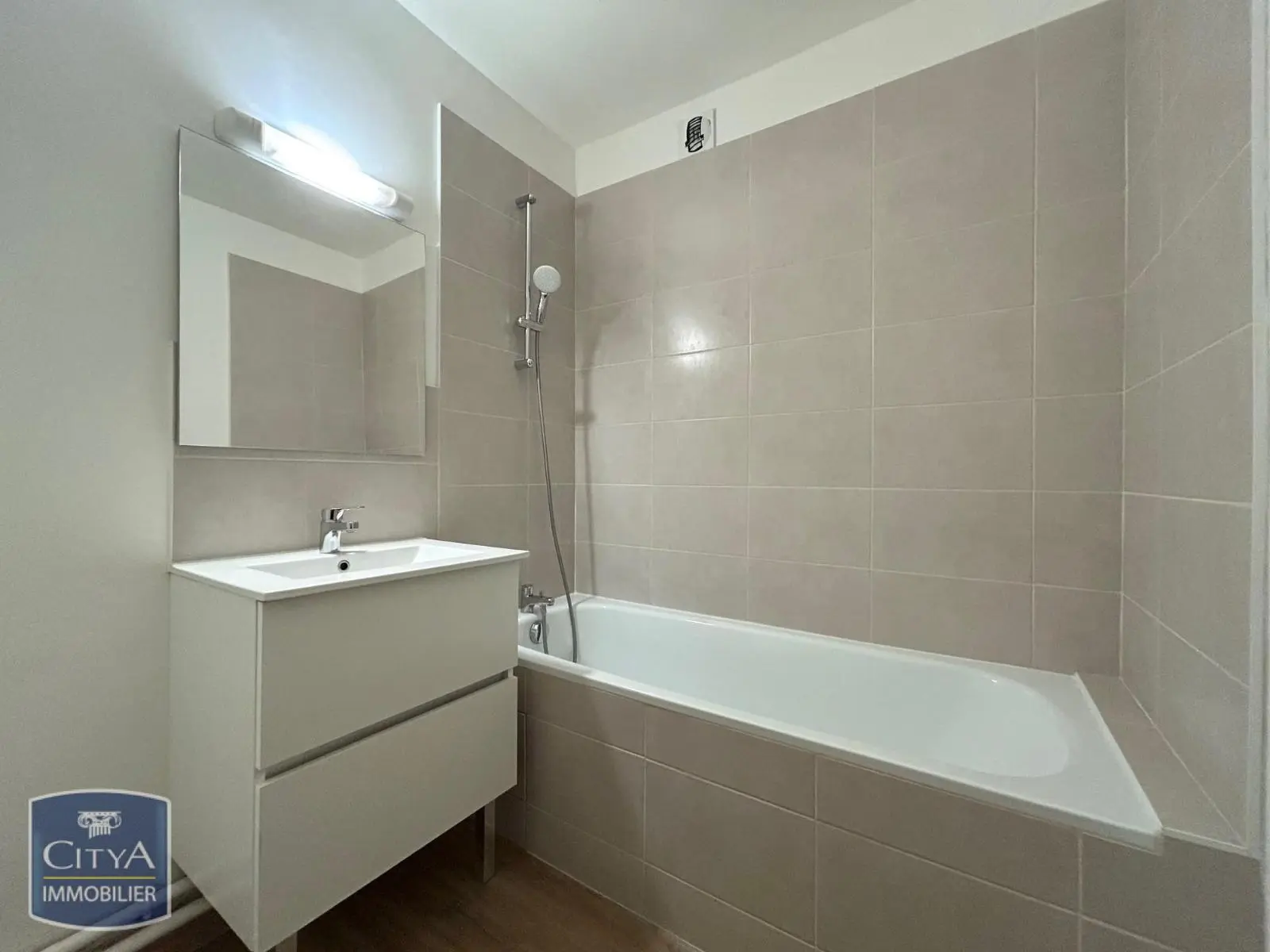 Photo 10 Appartement 3 pièces 73.62m²