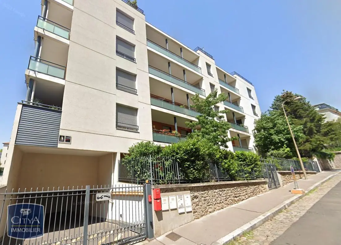 Photo 1 Appartement 5 pièces 128.35m²